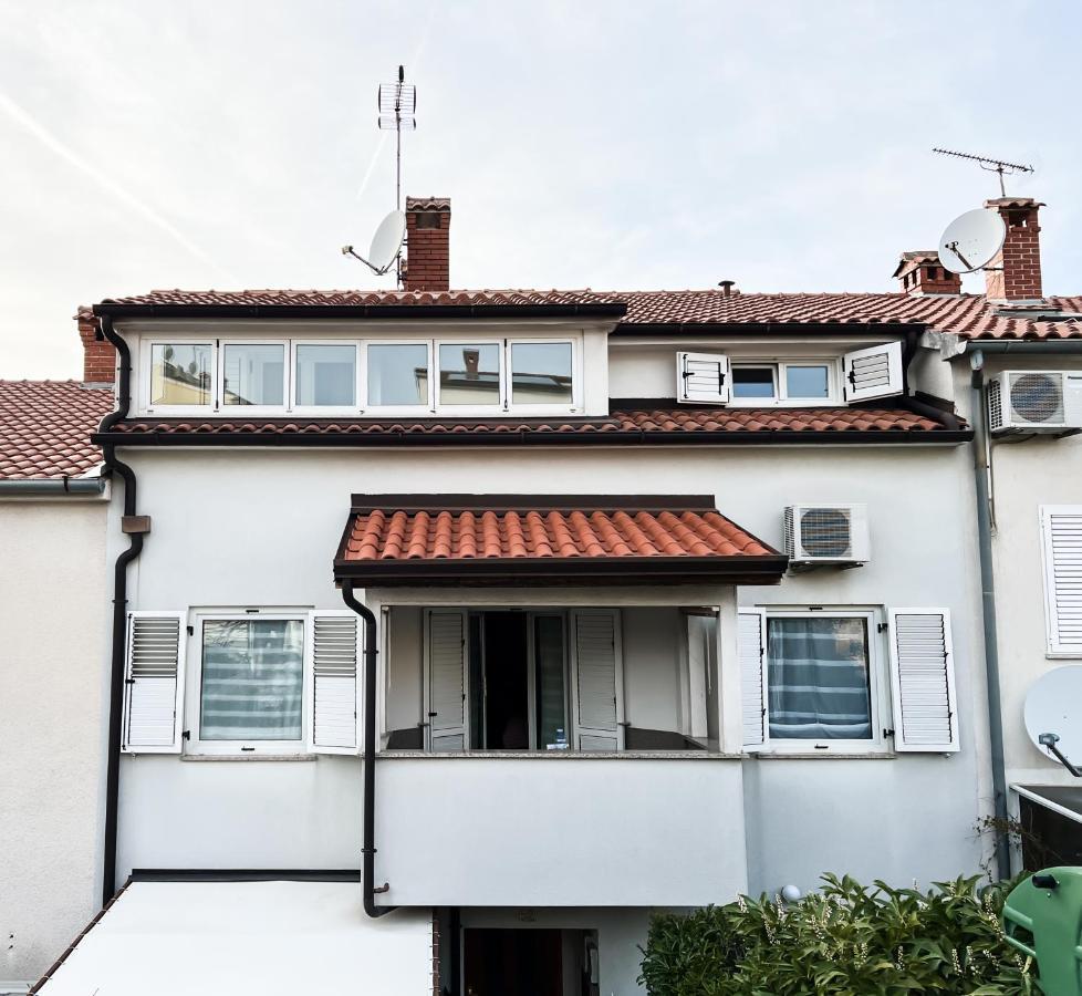 Maestral Apartments Vrsar Dış mekan fotoğraf